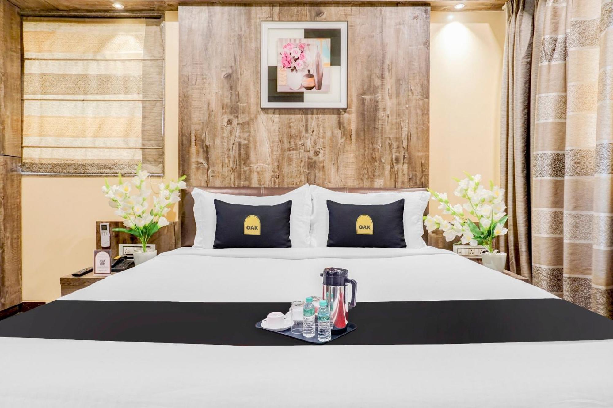 Hotel Marina Near Igi Airport Delhi Új-Delhi Kültér fotó
