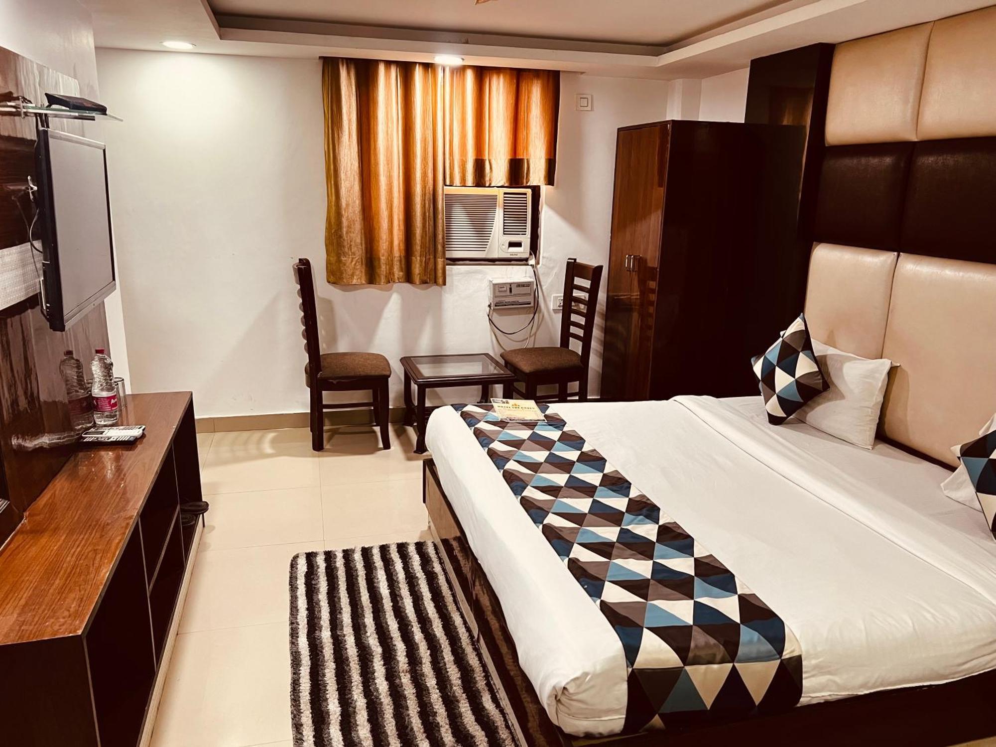 Hotel Marina Near Igi Airport Delhi Új-Delhi Kültér fotó